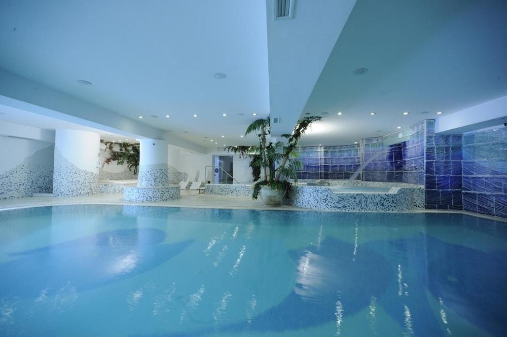 Luna Wellness Hotel Folgarida Exteriér fotografie